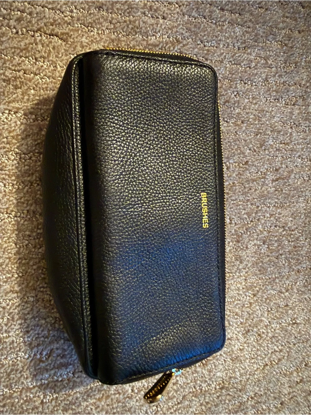 Michael Kors compact pebble